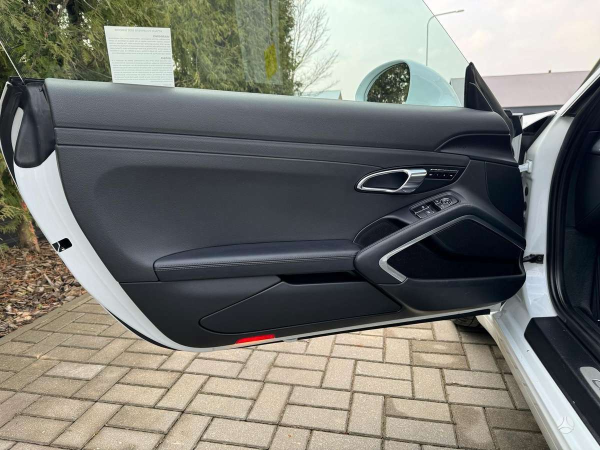 Porsche 911 - 8