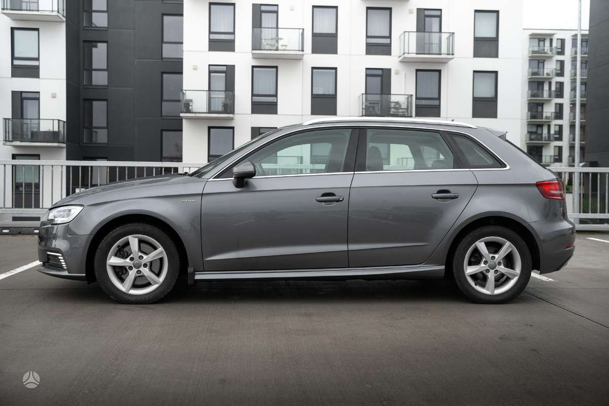 Audi A3, 1.4 l., hatchback