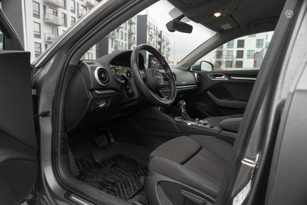 Audi A3, 1.4 l., hatchback
