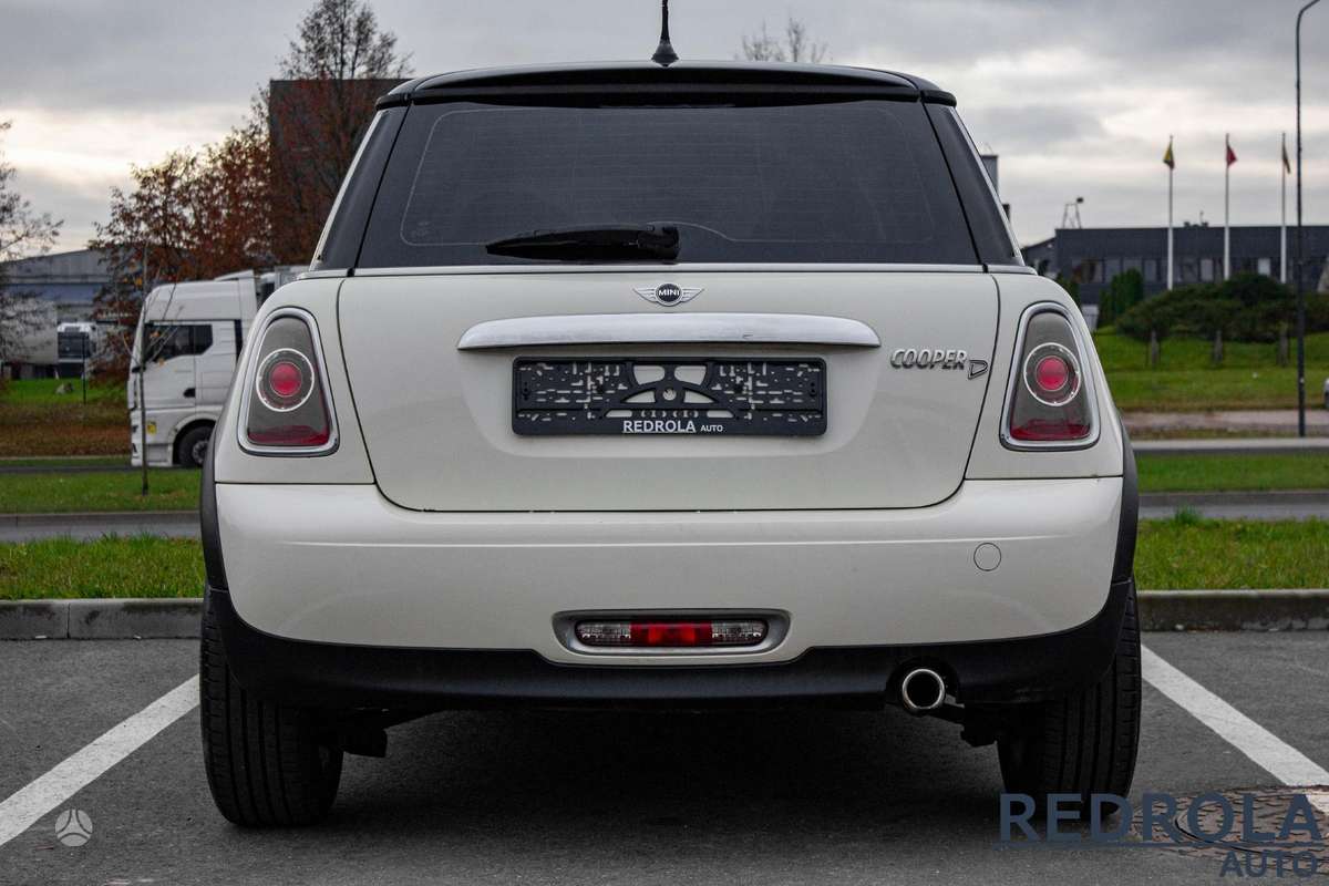 Mini Cooper, 1.6 l., Хэтчбек