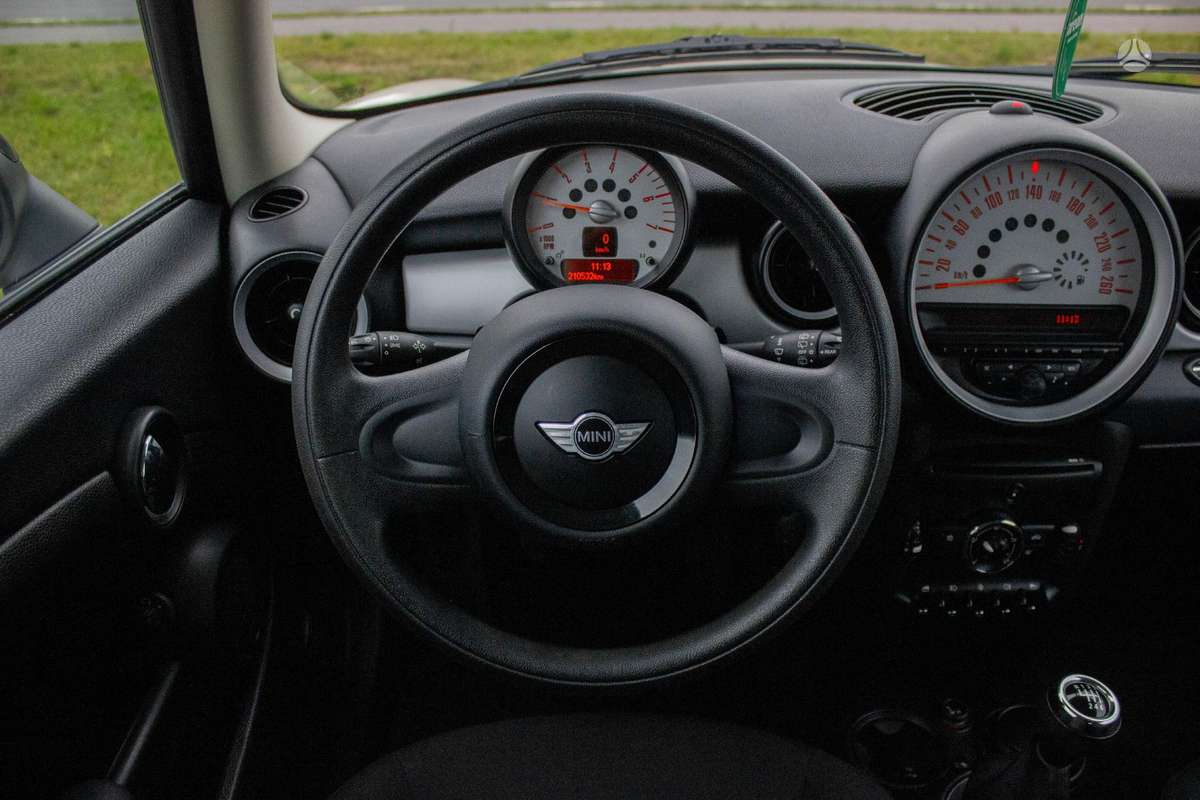 Mini Cooper, 1.6 l., hečbekas