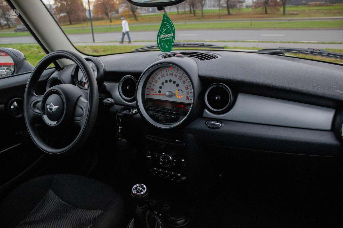 Mini Cooper, 1.6 l., hečbekas