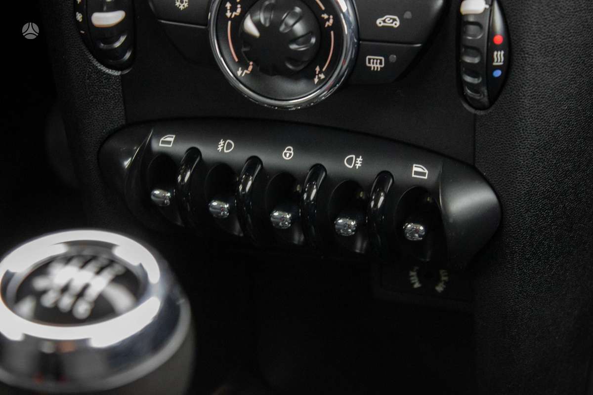 Mini Cooper, 1.6 l., Хэтчбек