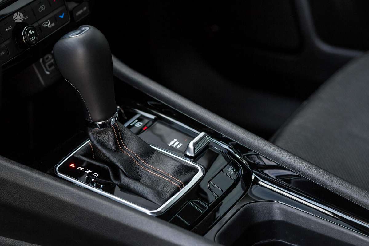 Jeep Compass, 2.4 l., hatchback