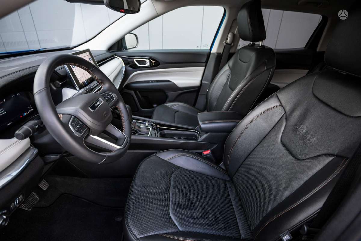 Jeep Compass, 2.4 l., hatchback