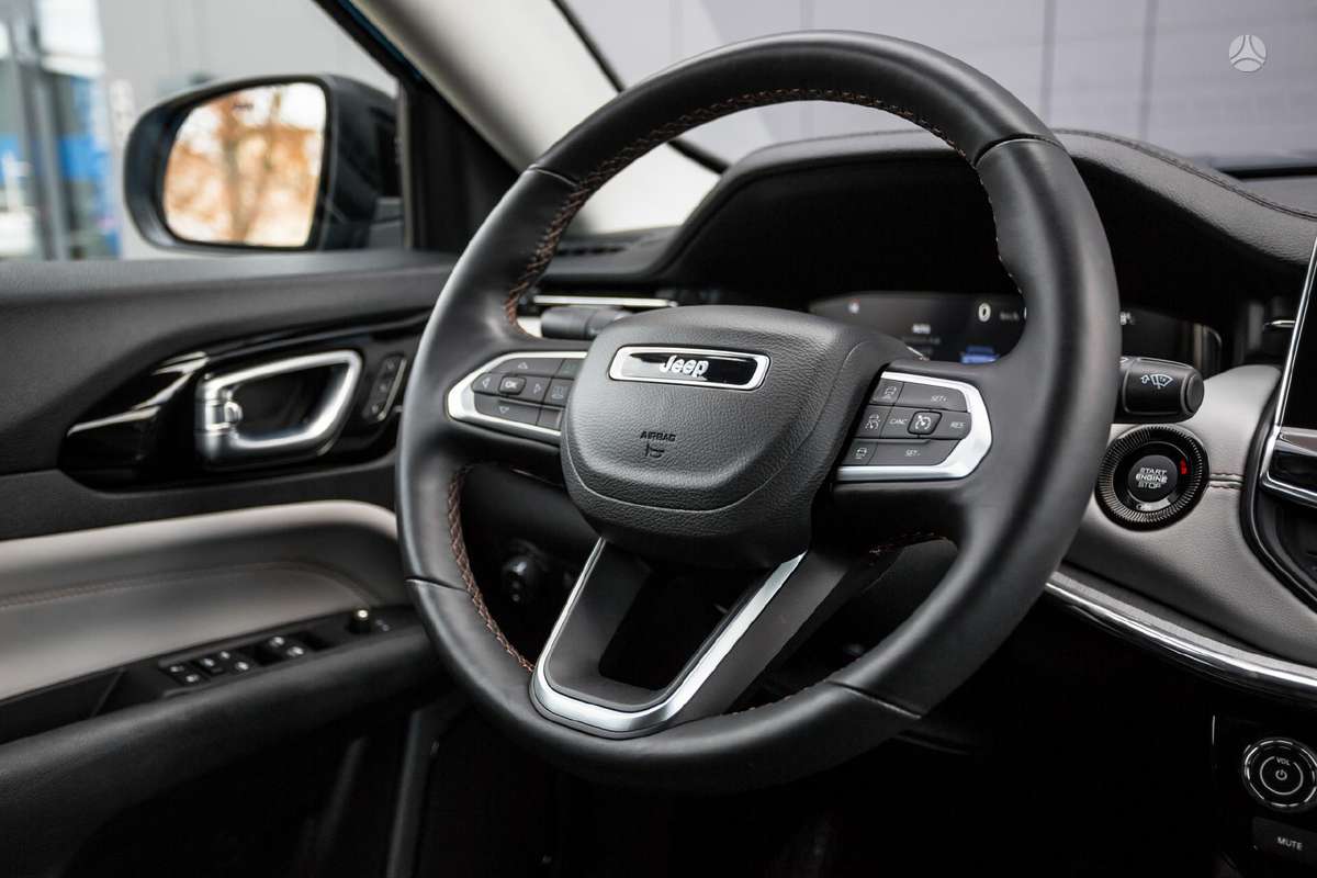 Jeep Compass, 2.4 l., hatchback