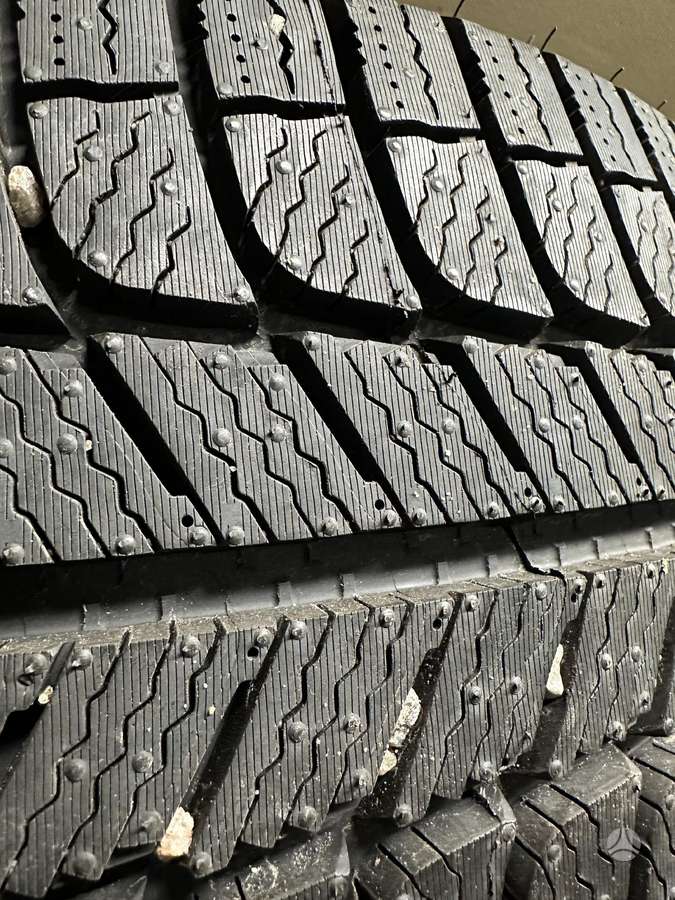 Michelin, winter 215/45 R18