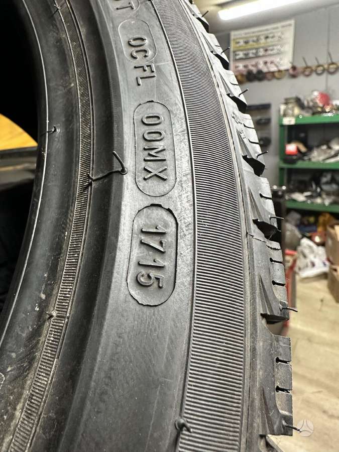 Michelin, winter 215/45 R18