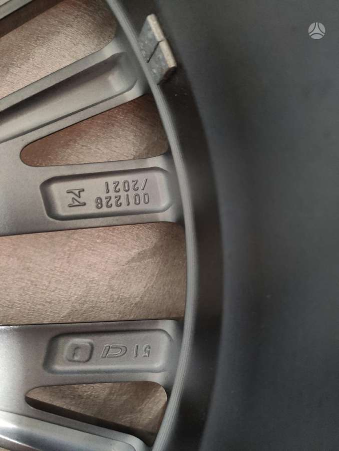 Lexus NX, light alloy, R20
