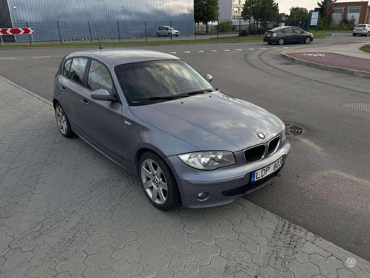 BMW 120, 2.0 l., Хэтчбек