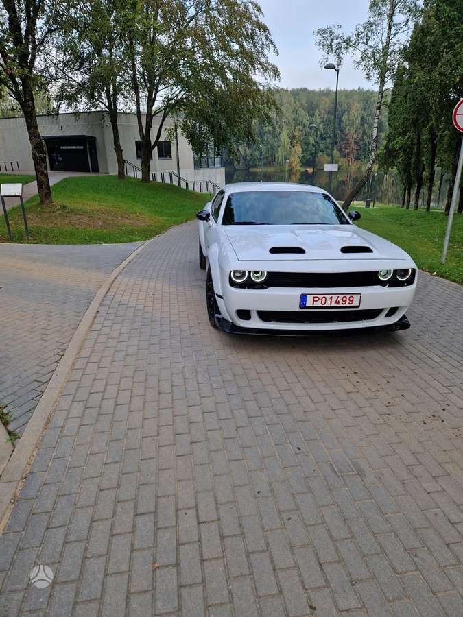 Dodge Challenger, 6.4 l., Седан