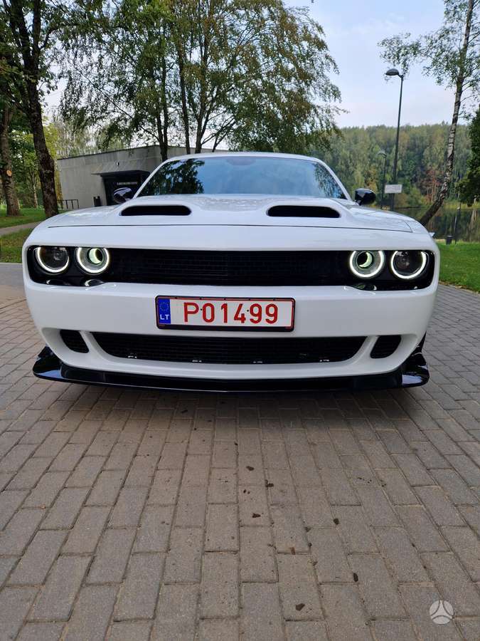 Dodge Challenger, 6.4 l., Седан