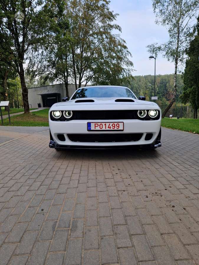 Dodge Challenger, 6.4 l., Седан