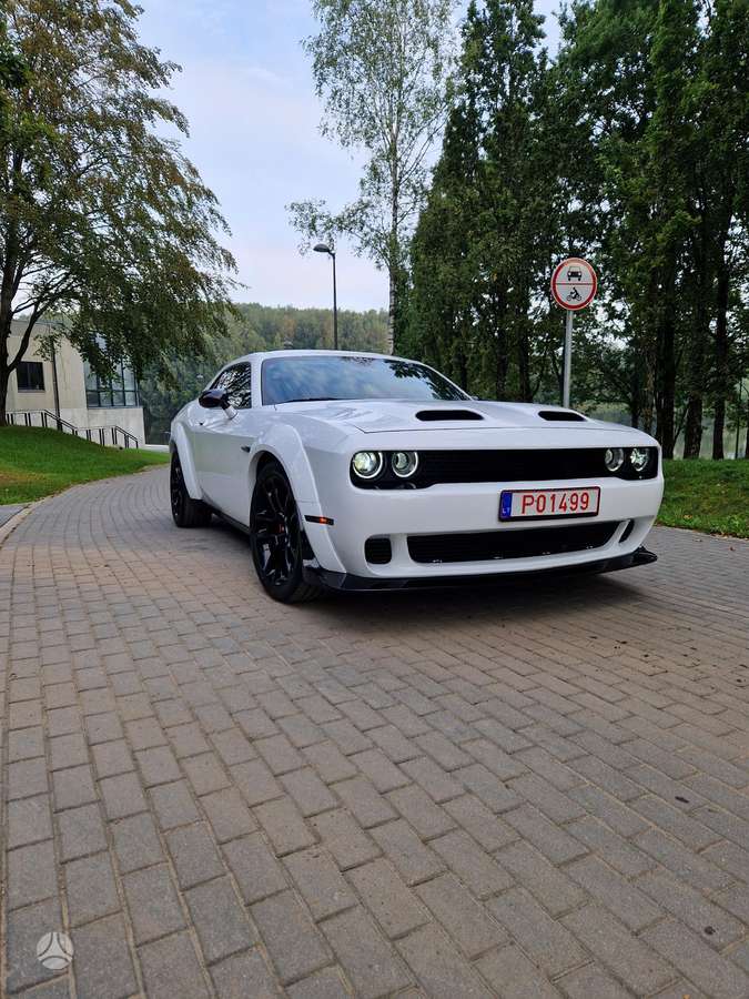 Dodge Challenger, 6.4 l., Седан