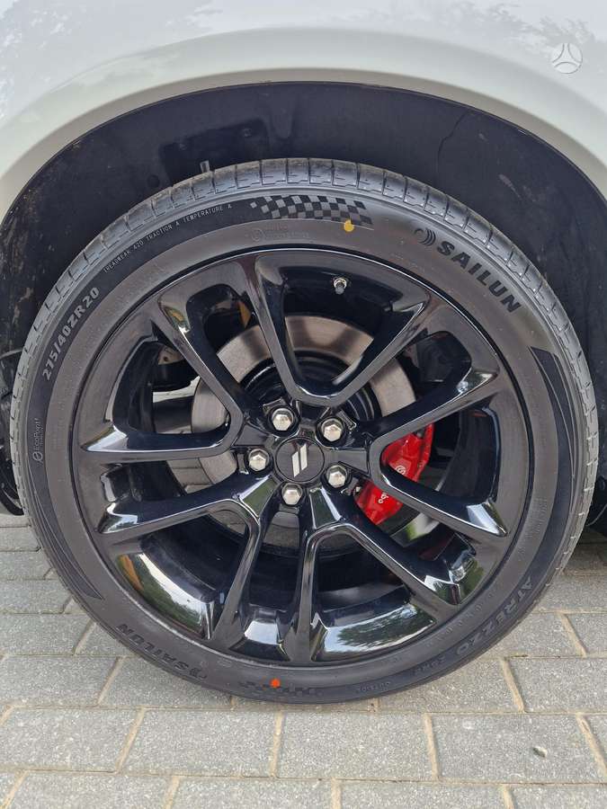 Dodge Challenger, 6.4 l., Седан