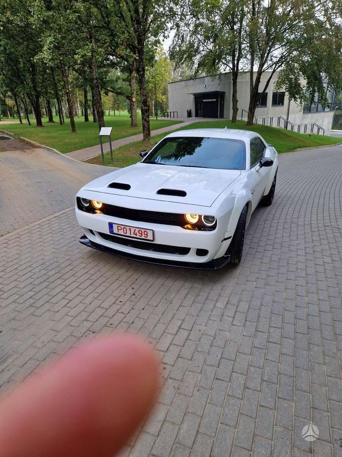 Dodge Challenger, 6.4 l., Седан