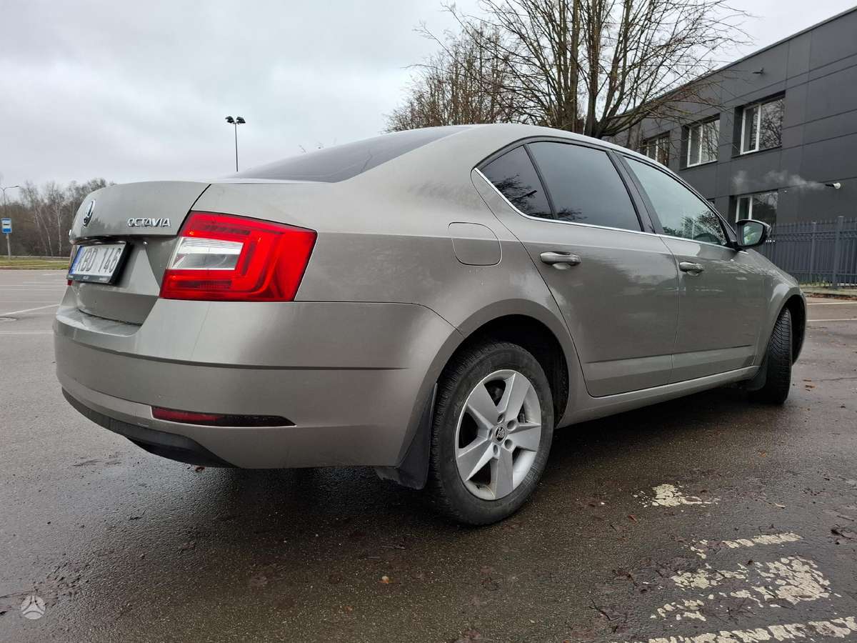 Škoda Octavia - 5