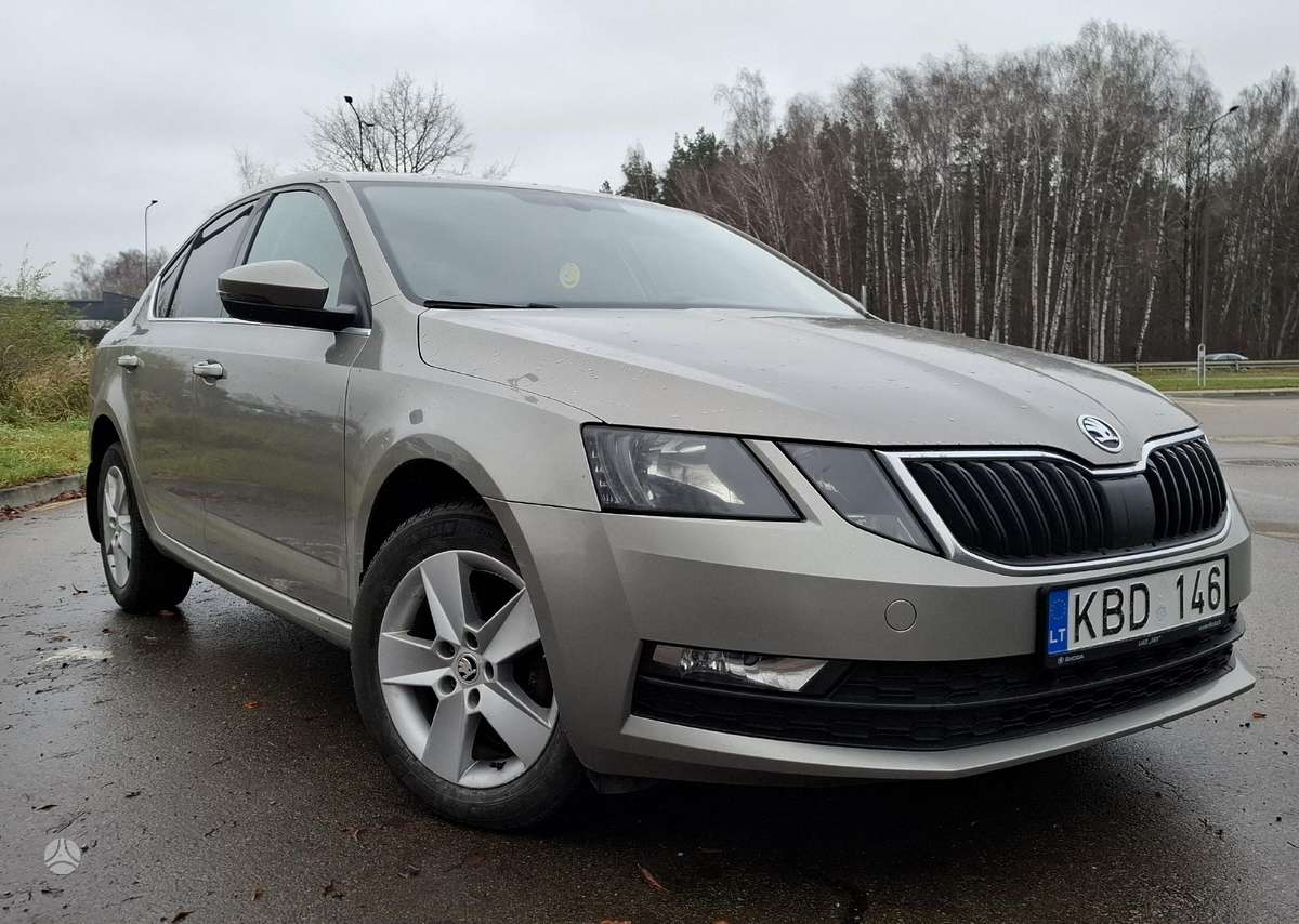 Škoda Octavia - 2