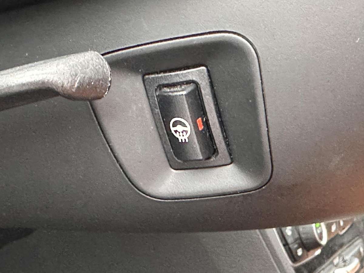 BMW 218 Active Tourer, 2.0 l., hatchback