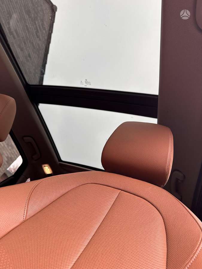 BMW 218 Active Tourer, 2.0 l., hatchback
