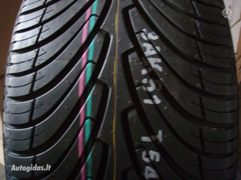 Nexen, summer 275/35 R18