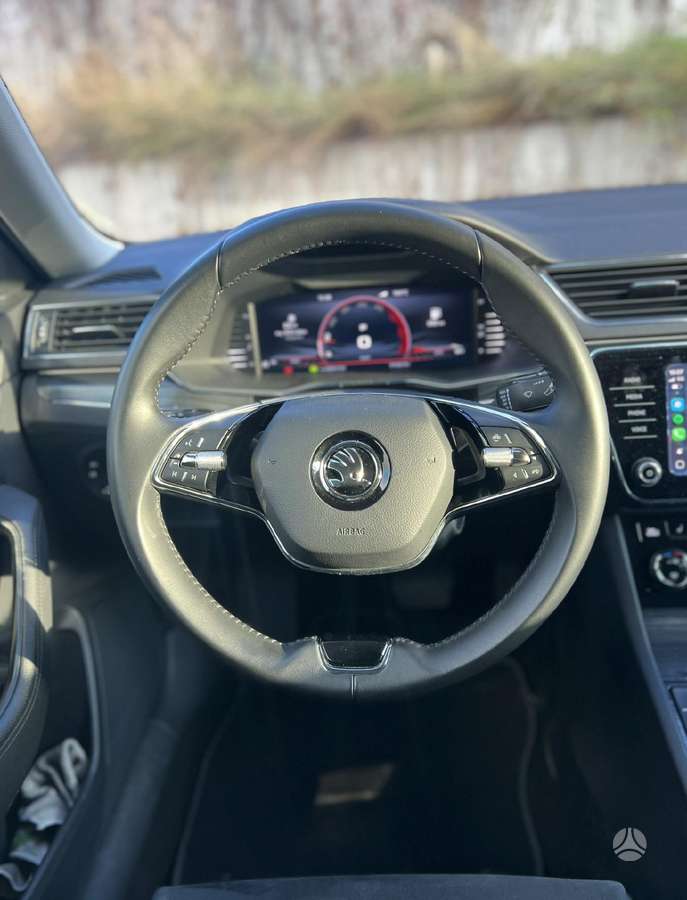 Skoda Superb, 2.0 l., hatchback