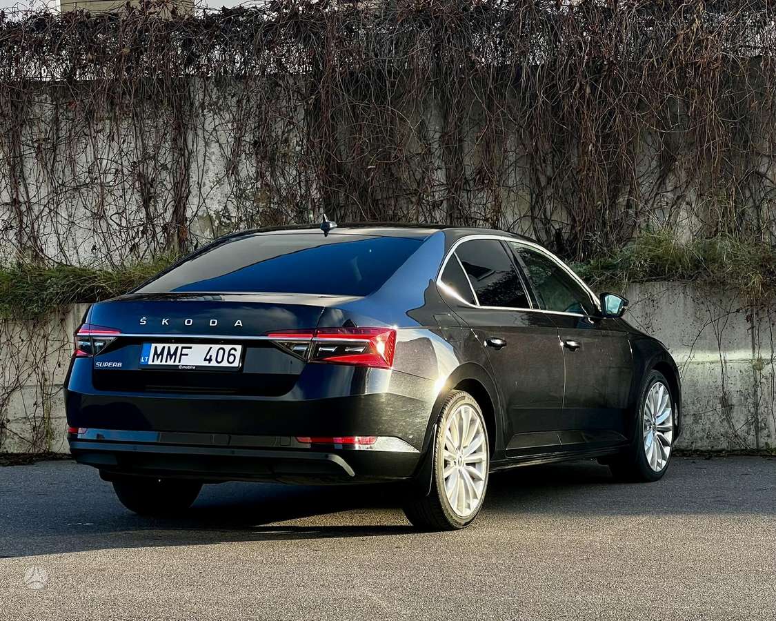Skoda Superb, 2.0 l., Хэтчбек