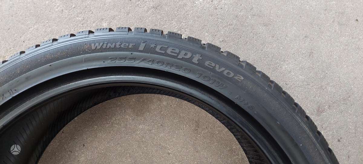Hankook, winter 255/40 R20