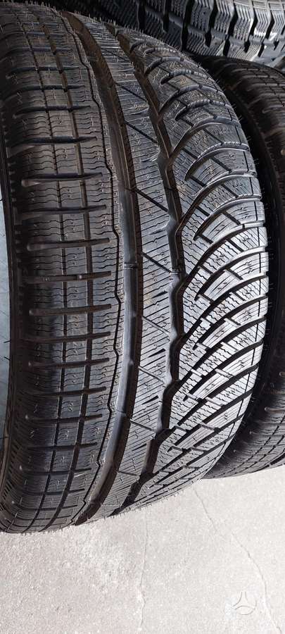 Michelin, зимние 245/35 R19
