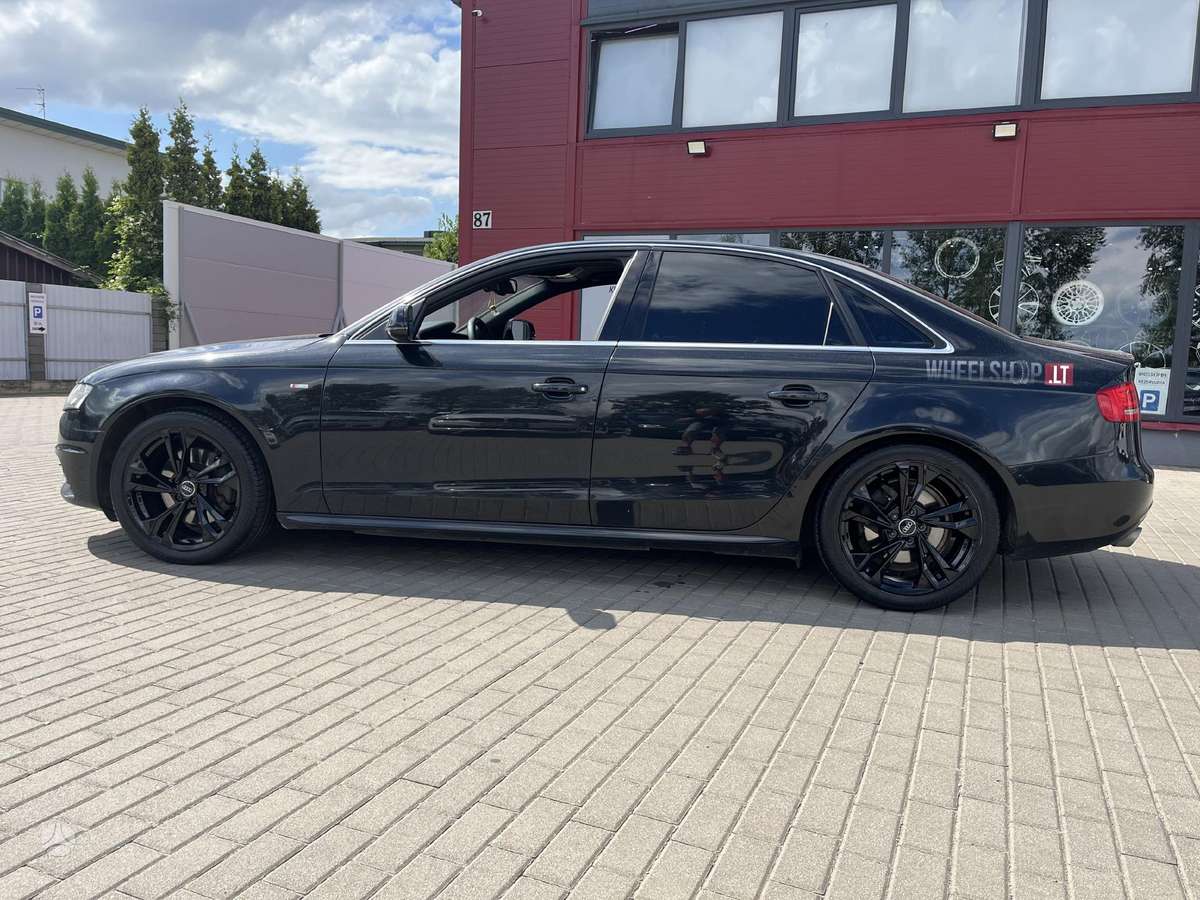 Audi EU-I5493 Style Gloss, light alloy, R18