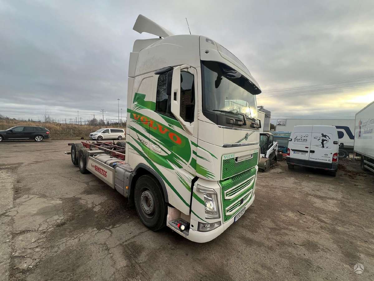 Volvo FH500, cab-chassis trucks