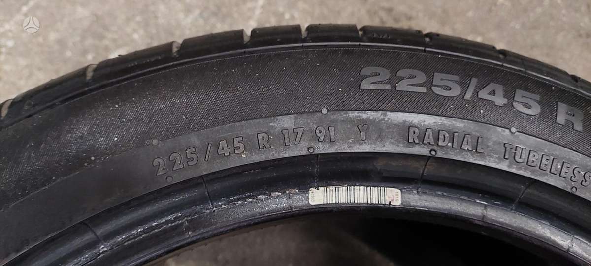 Continental, vasarinės 225/45 R17