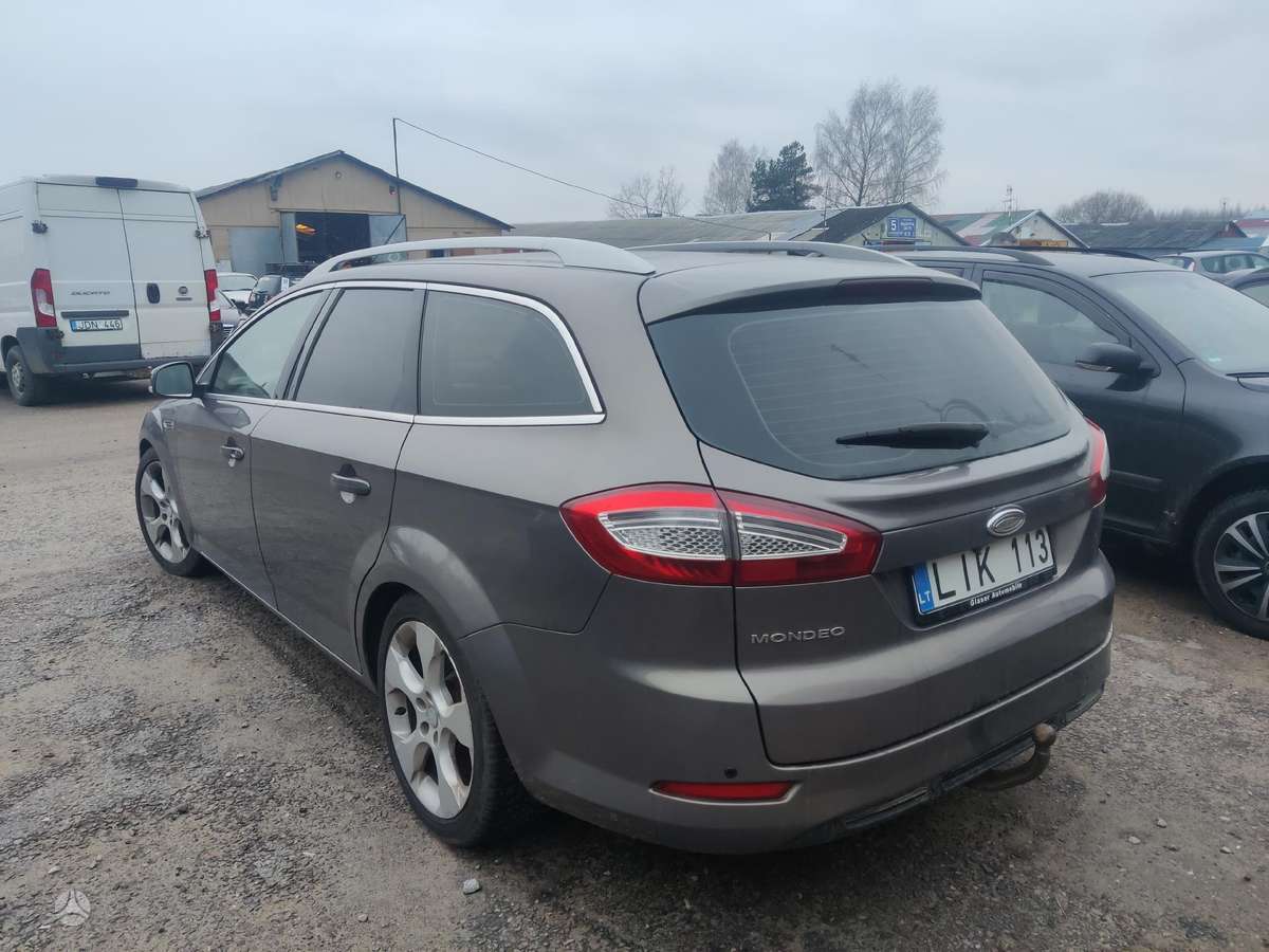 Ford Mondeo rezerves daļās. Dalimis
