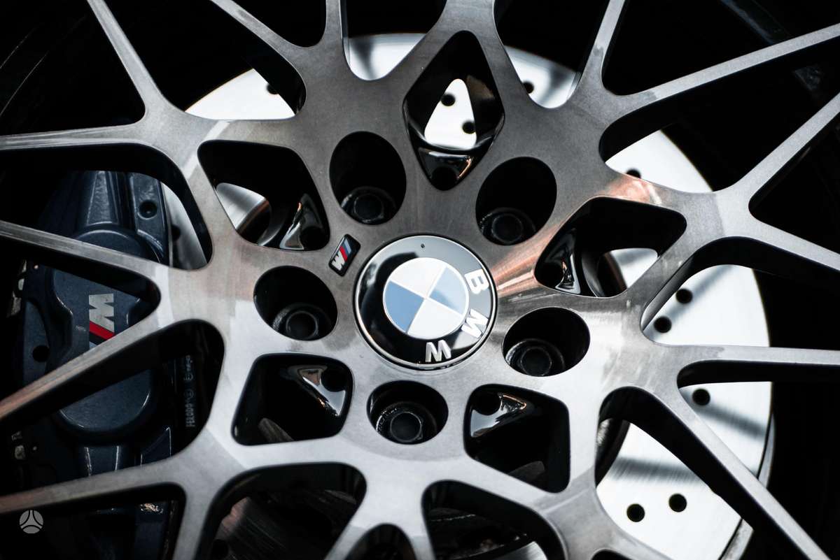 BMW M3, 3.0 l., Седан