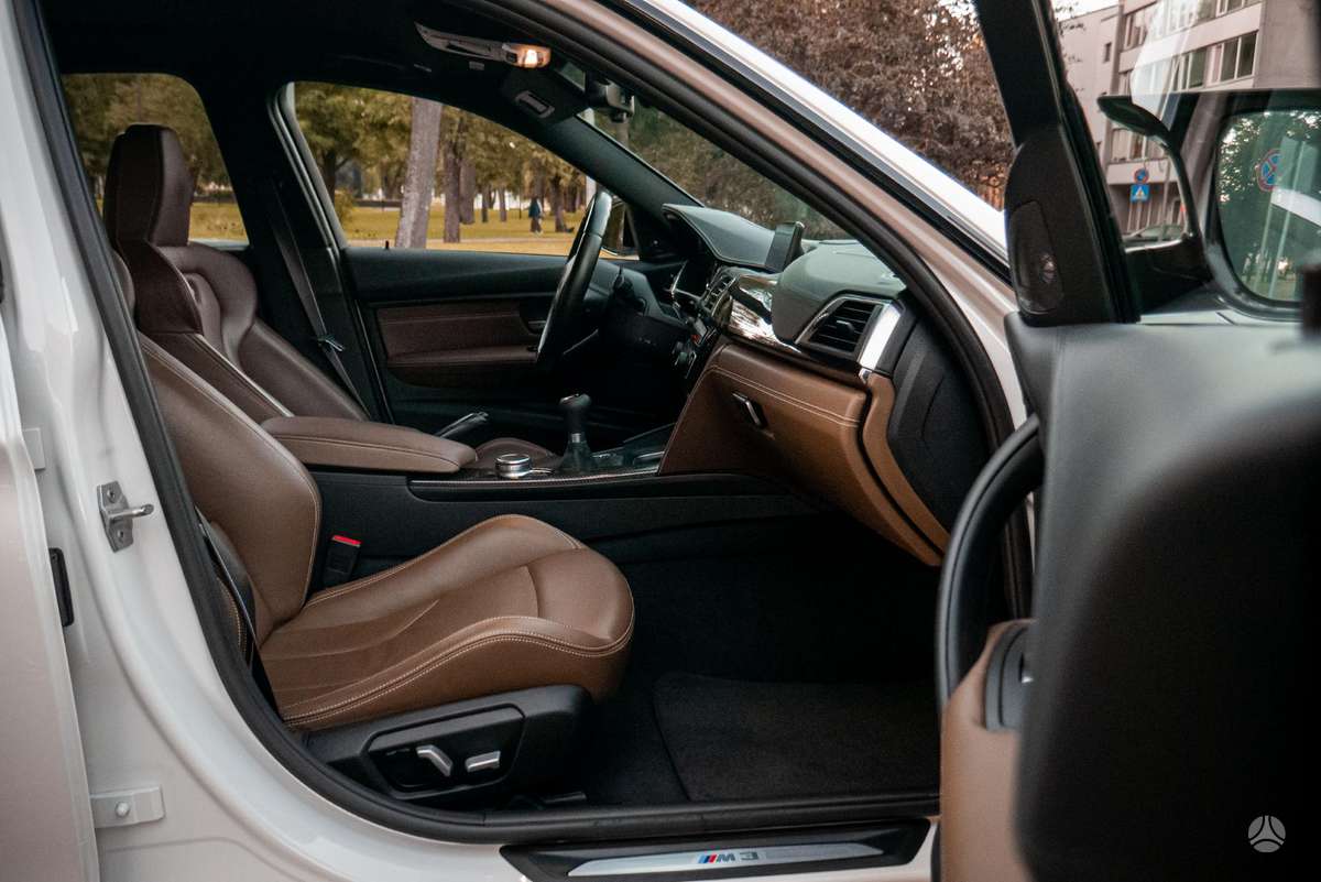 BMW M3, 3.0 l., Седан