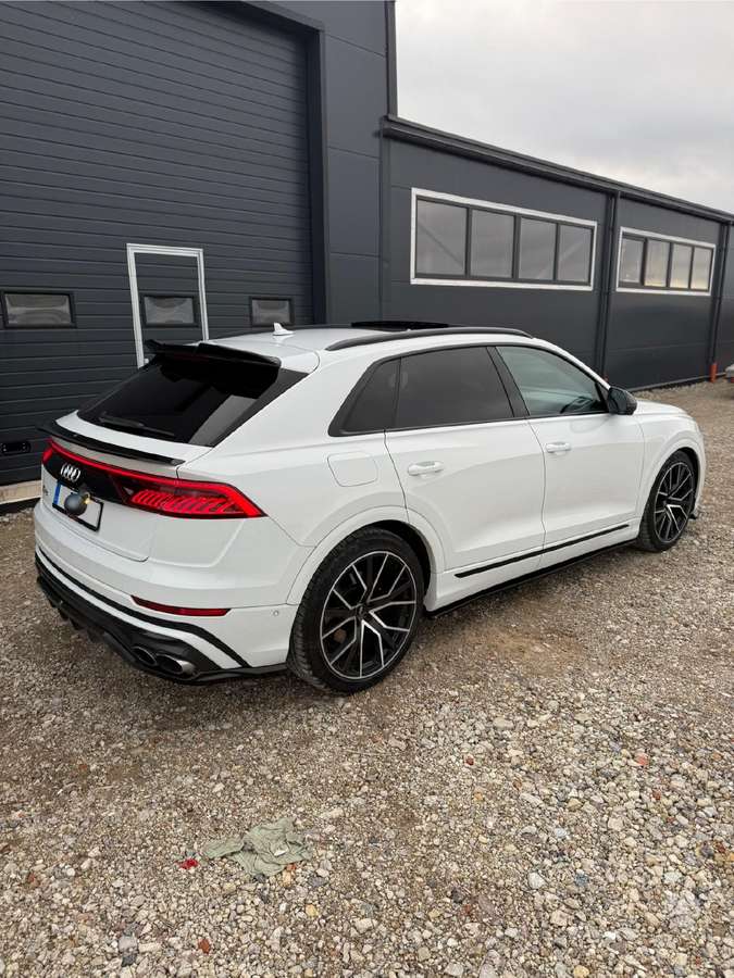 Audi SQ8, 4.0 l., hatchback
