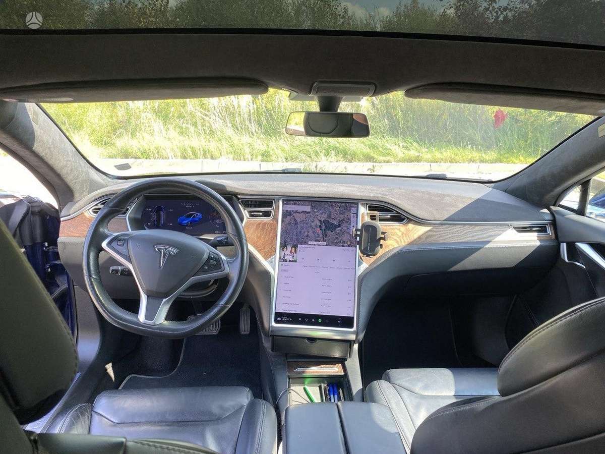 Tesla Model S, 100 кВт·ч, Хэтчбек