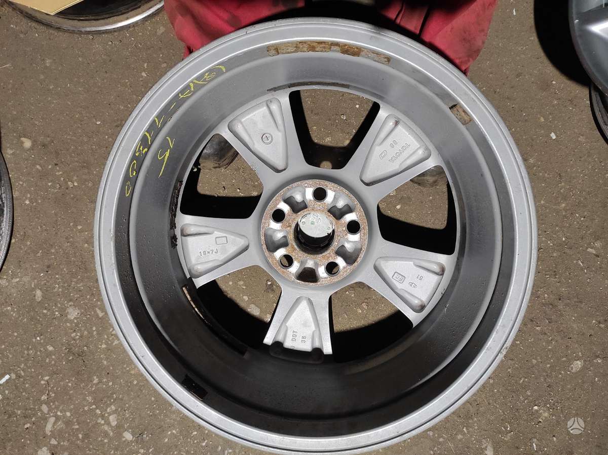 Lexus, light alloy, R18