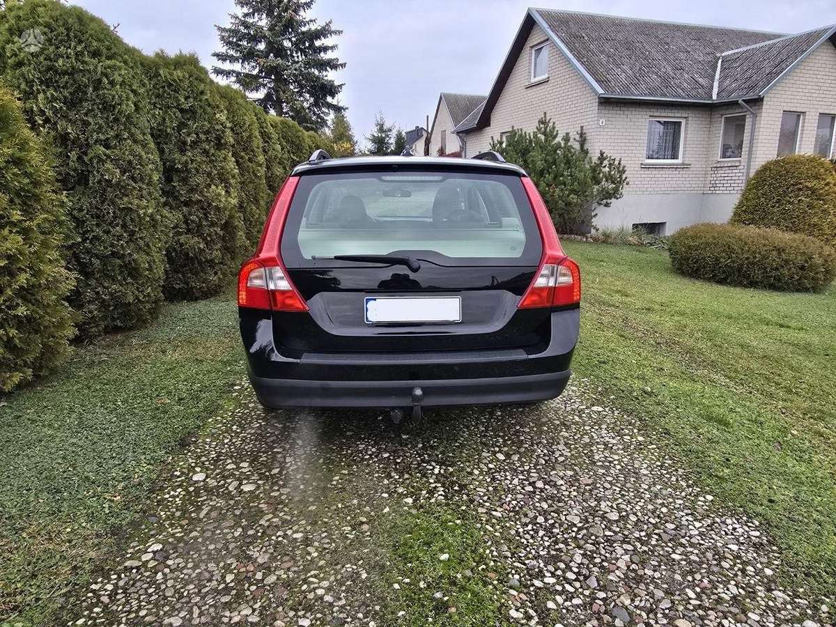 Volvo V70, 2.0 l., wagon