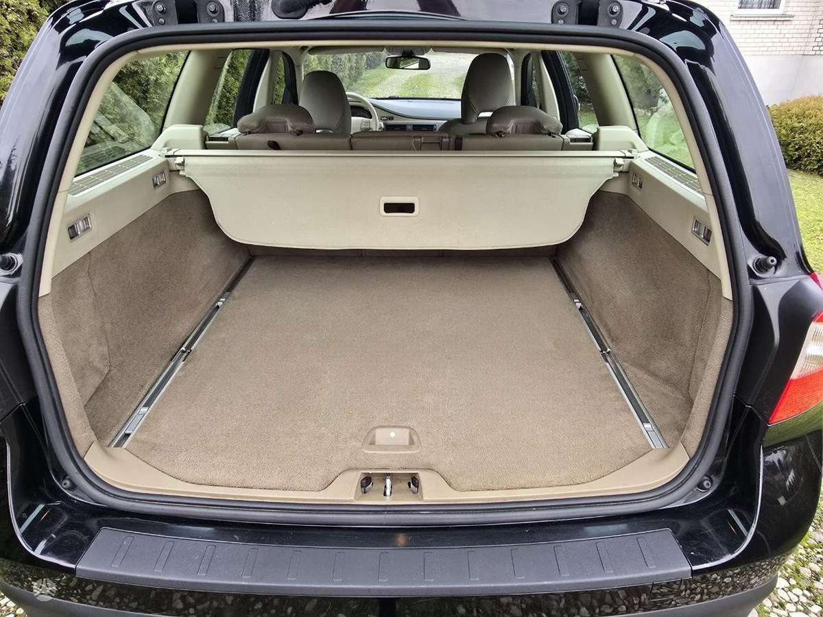 Volvo V70, 2.0 l., universalas