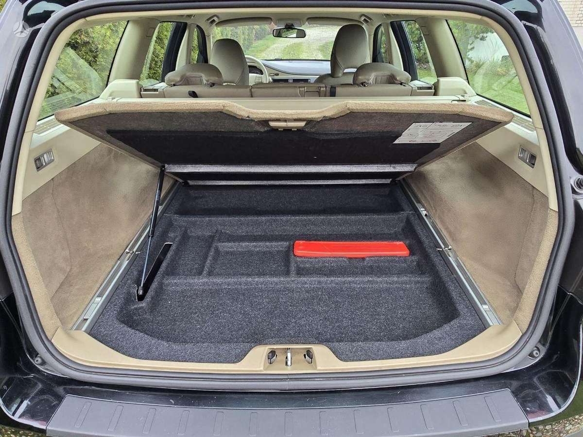 Volvo V70, 2.0 l., universalas