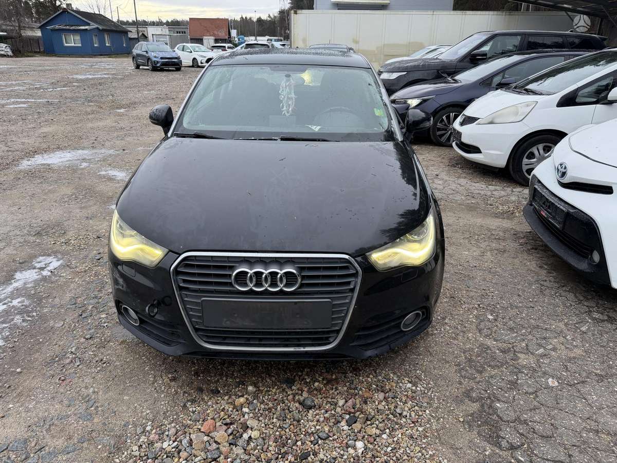 Audi A1, 1.6 l., hatchback