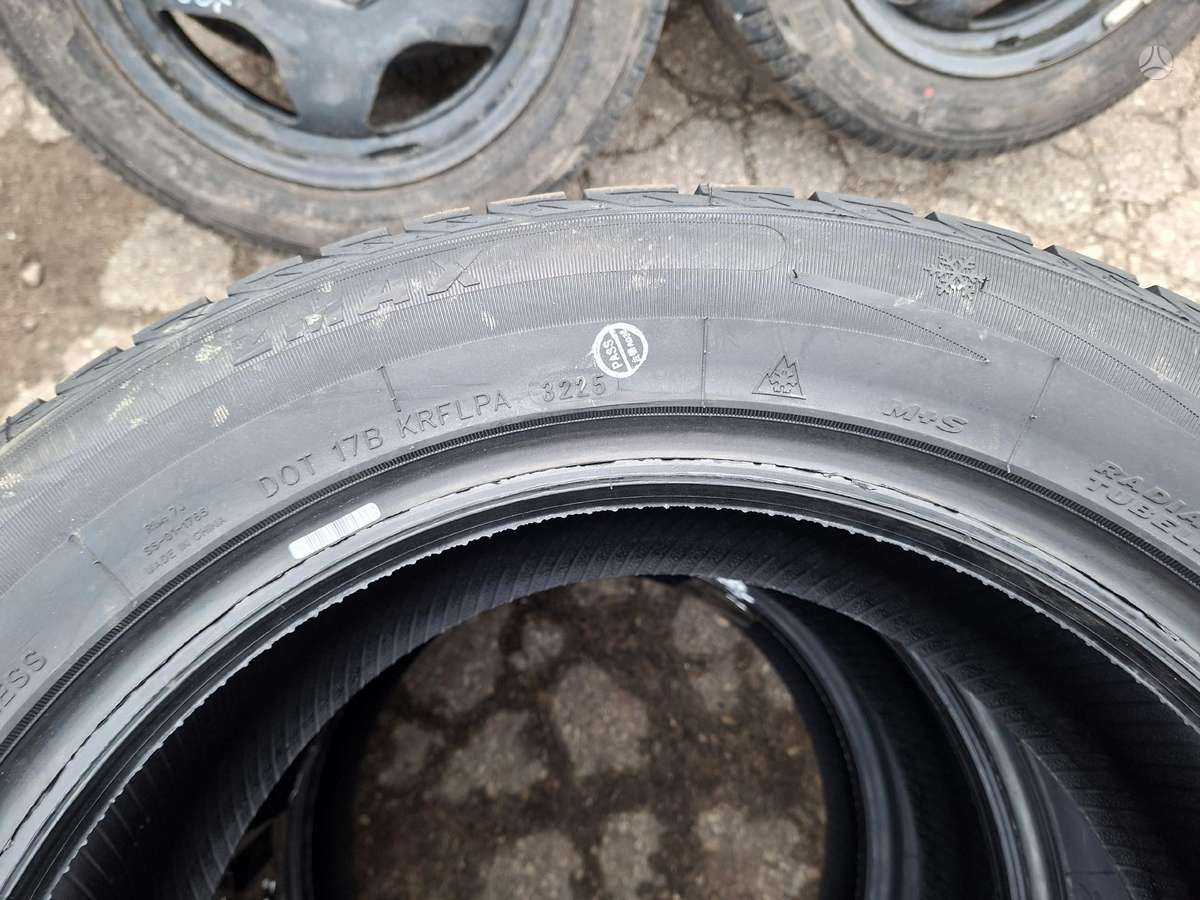 Zmax, winter 225/55 R17