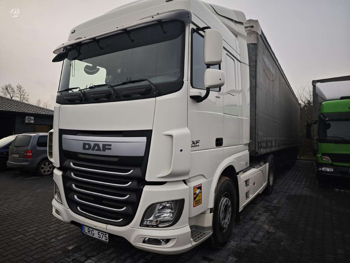 DAF XF-460, double sleeper
