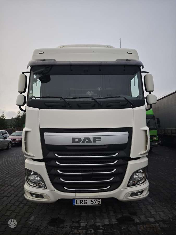 DAF XF-460, double sleeper