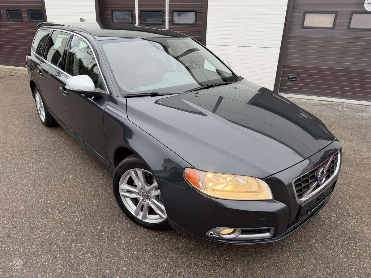 Volvo V70, 2.0 l., Универсал