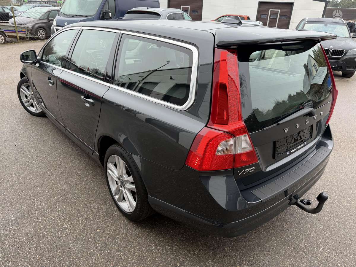 Volvo V70, 2.0 l., Универсал