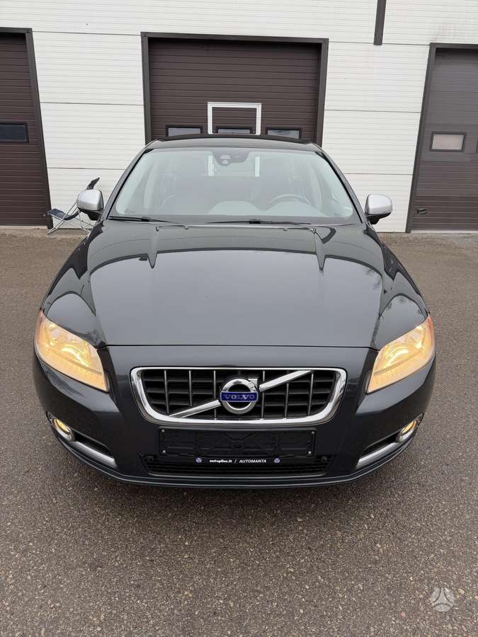 Volvo V70, 2.0 l., Универсал