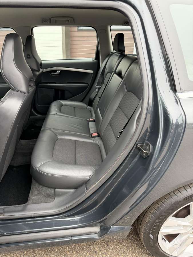 Volvo V70, 2.0 l., Универсал