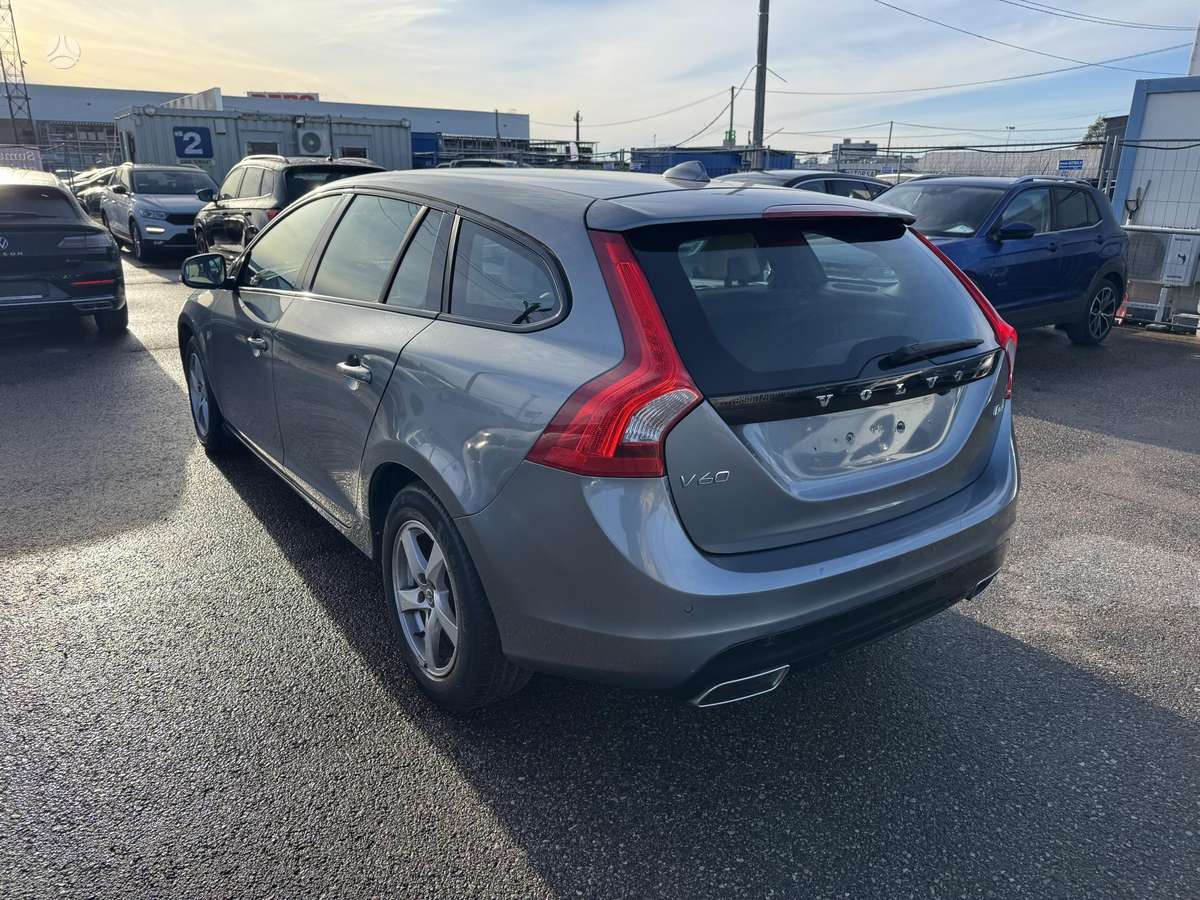 Volvo V60, 2.0 l., Универсал